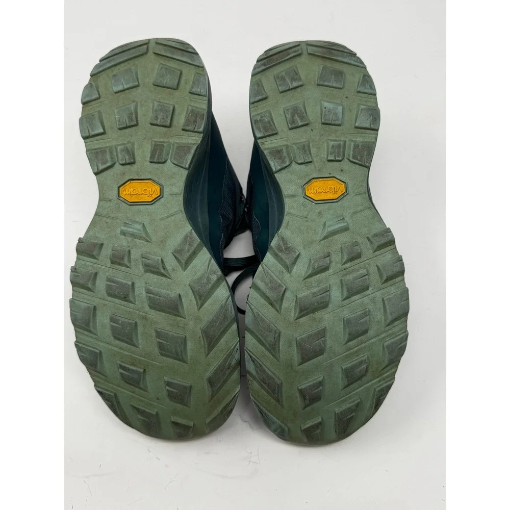 Arcteryx arc teryx